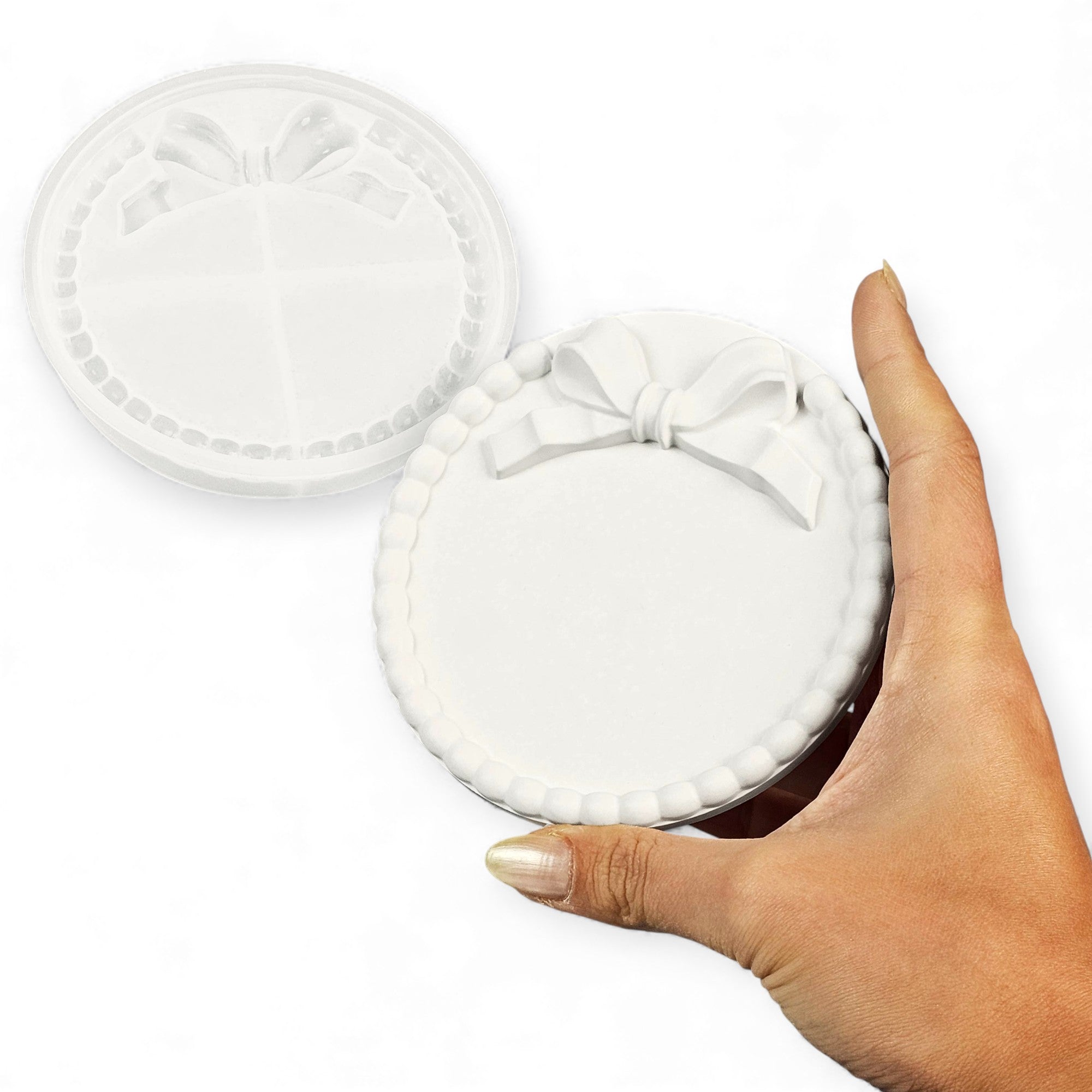 “Pois & Bow” Mold – Round Decorative Tray