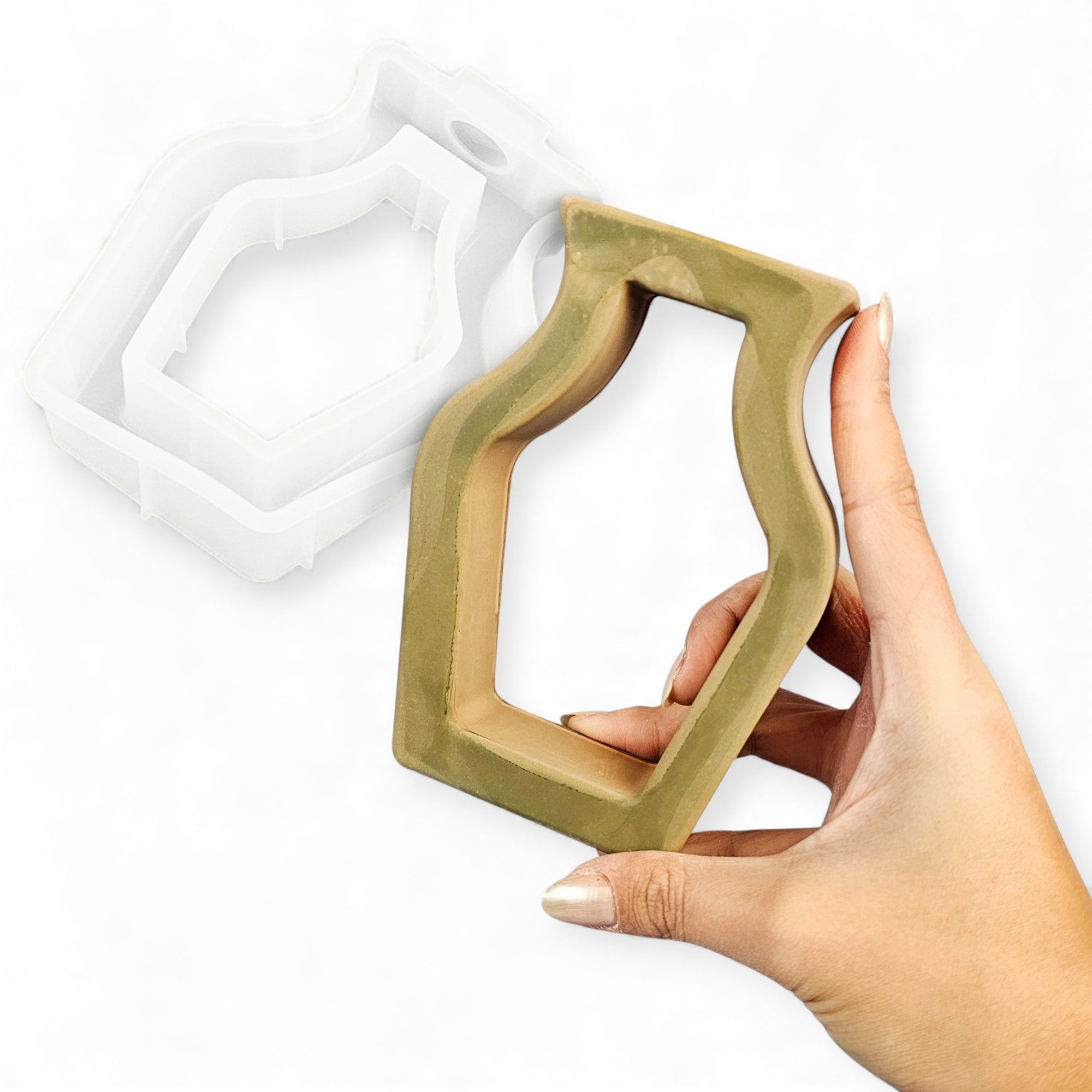 Mold – Vase with hollow structure