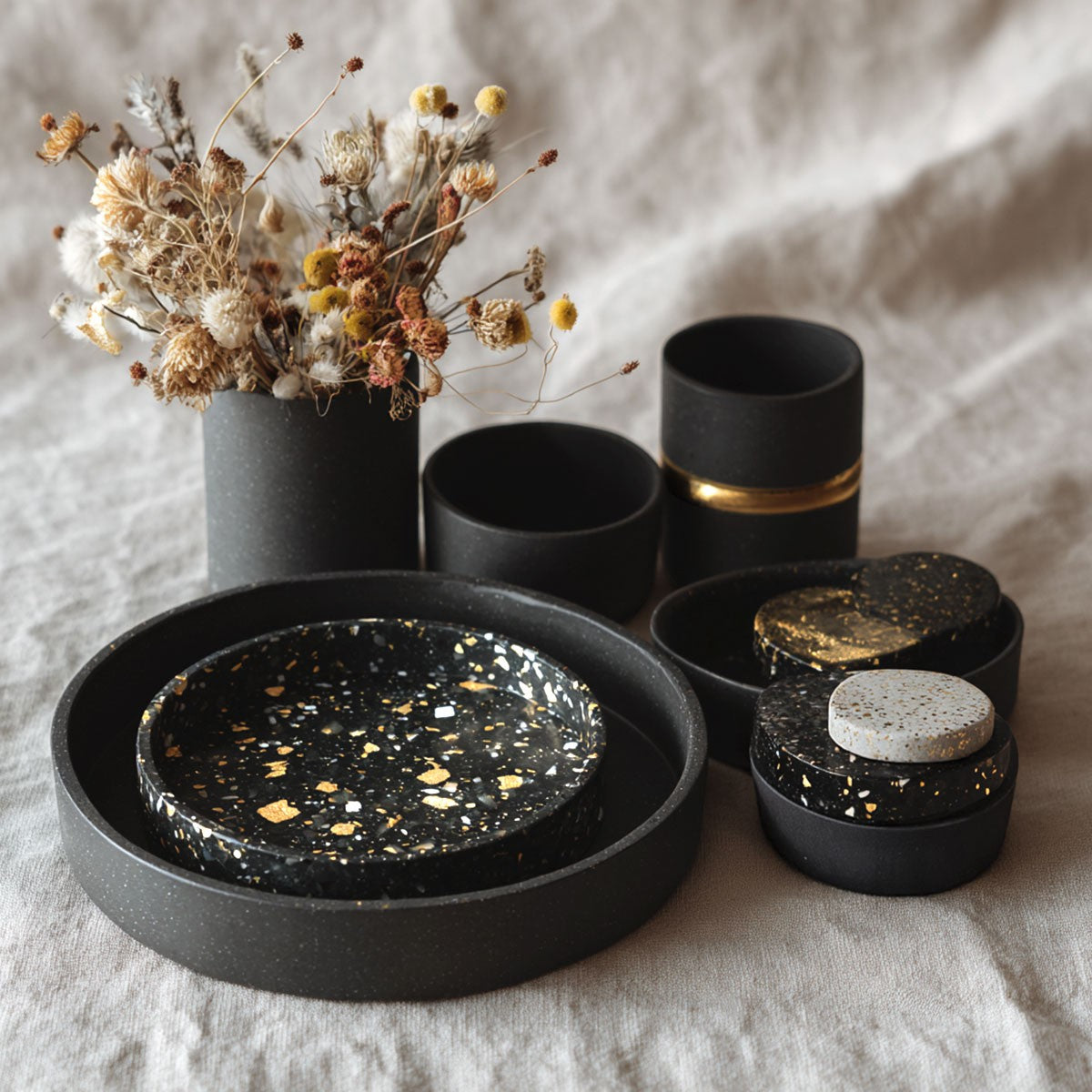 AQUA RESIN BLACK – Plaster pigmented in absolute black – natural, non-toxic and safe