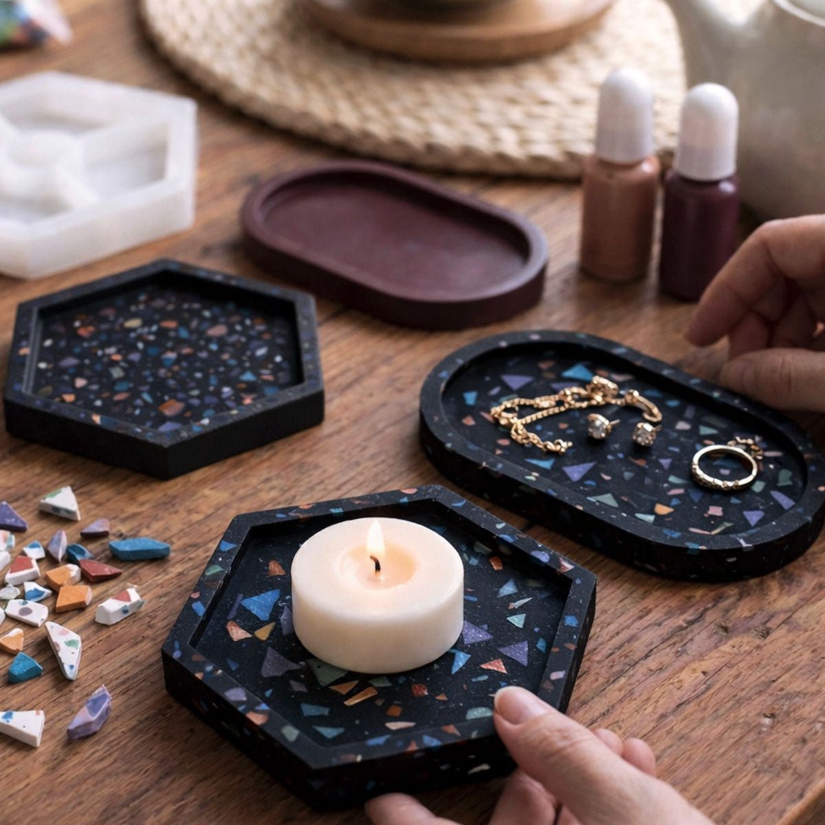 Terrazzo Aqua Kit [Nero Lava]: Eleganza e Design Unico con Chips Colorate - Aqua Resin